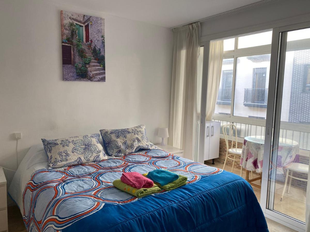 Malaga Centro Habitaciones Privada En Apartamento Compartidos Exterior photo